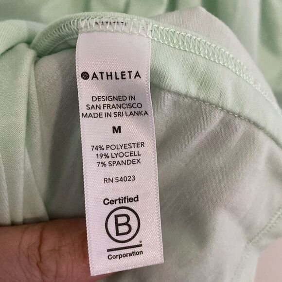 Athleta- mint green crisscross back workout tank-size medium - Picture 5 of 7